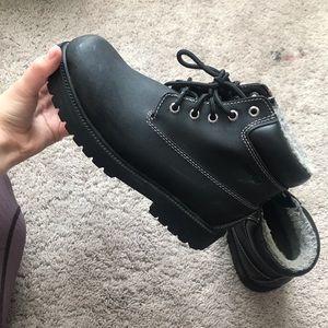 Black waterproof boots!